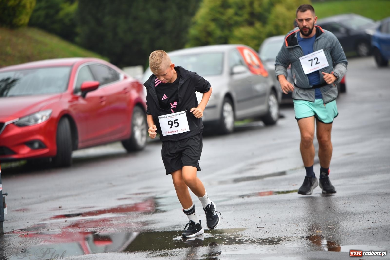 Zdjęcie w galerii na portalu naszraciborz.pl: Ruszyła 5. edycja Fun z EasyRun 24 Nonstop w Raciborzu wiadomości z regionu