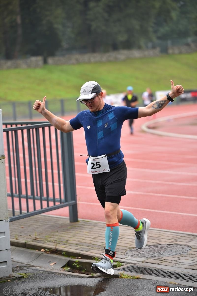 Zdjęcie w galerii na portalu naszraciborz.pl: Ruszyła 5. edycja Fun z EasyRun 24 Nonstop w Raciborzu wiadomości z regionu