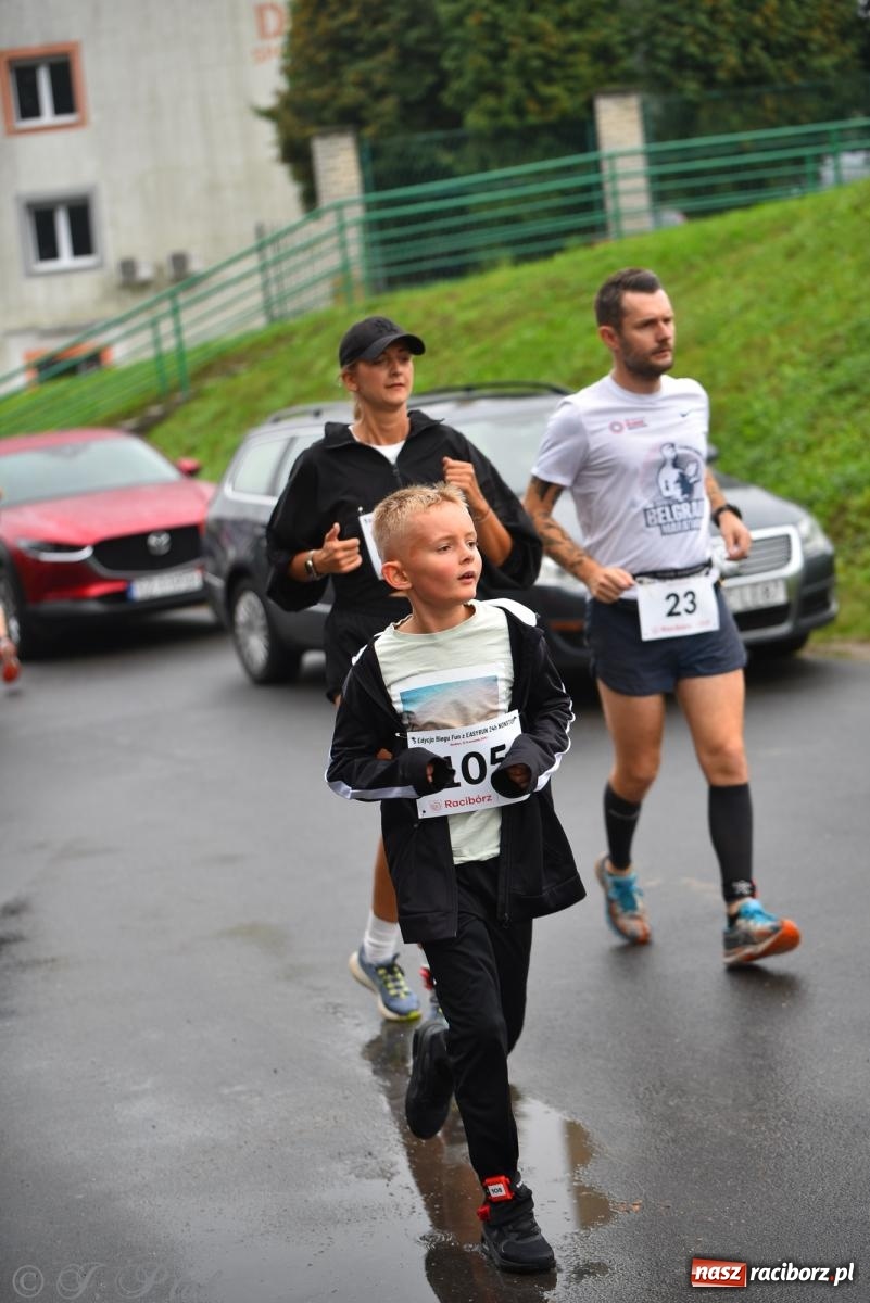 Zdjęcie w galerii na portalu naszraciborz.pl: Ruszyła 5. edycja Fun z EasyRun 24 Nonstop w Raciborzu wiadomości z regionu