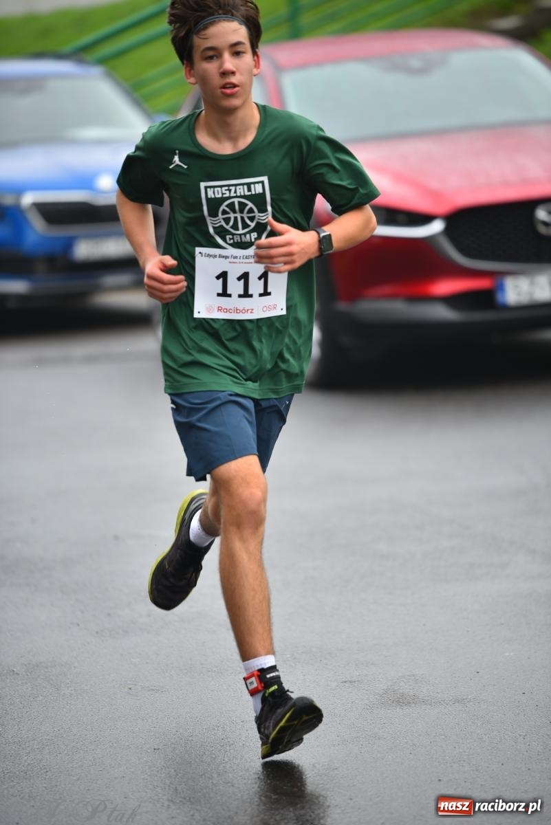 Zdjęcie w galerii na portalu naszraciborz.pl: Ruszyła 5. edycja Fun z EasyRun 24 Nonstop w Raciborzu wiadomości z regionu
