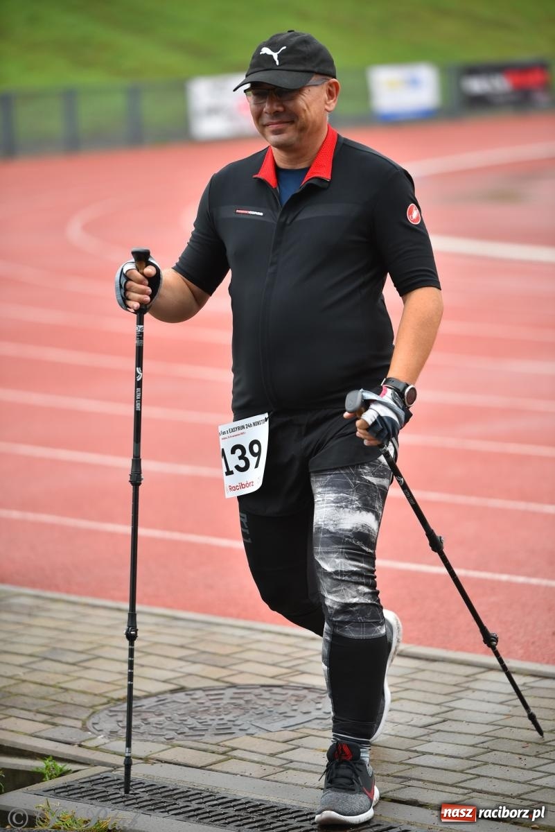 Zdjęcie w galerii na portalu naszraciborz.pl: Ruszyła 5. edycja Fun z EasyRun 24 Nonstop w Raciborzu wiadomości z regionu