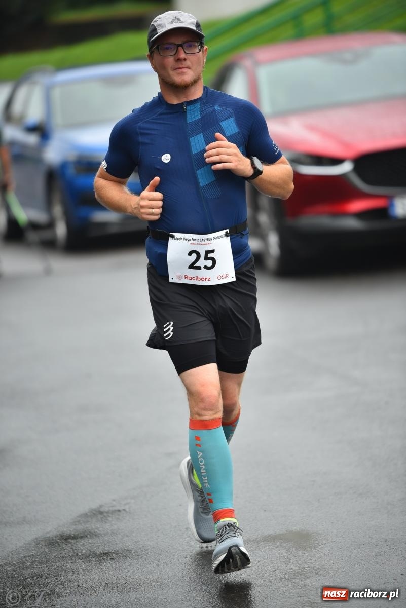 Zdjęcie w galerii na portalu naszraciborz.pl: Ruszyła 5. edycja Fun z EasyRun 24 Nonstop w Raciborzu wiadomości z regionu