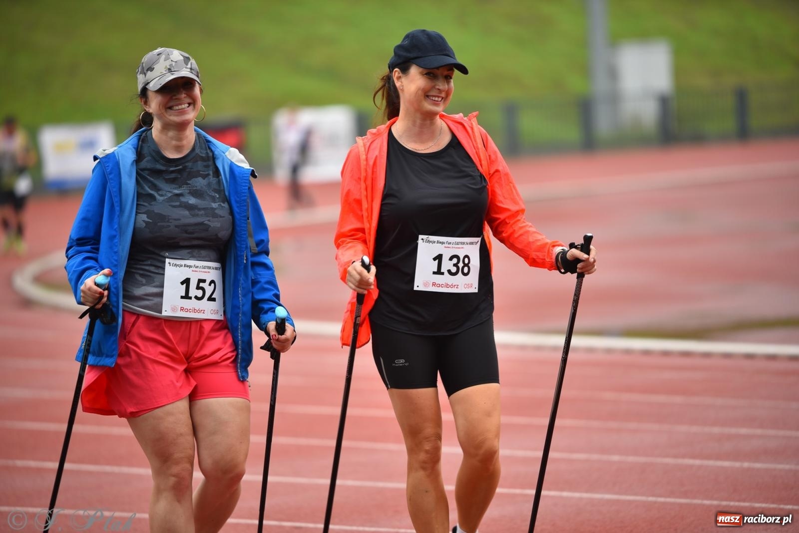 Zdjęcie w galerii na portalu naszraciborz.pl: Ruszyła 5. edycja Fun z EasyRun 24 Nonstop w Raciborzu wiadomości z regionu