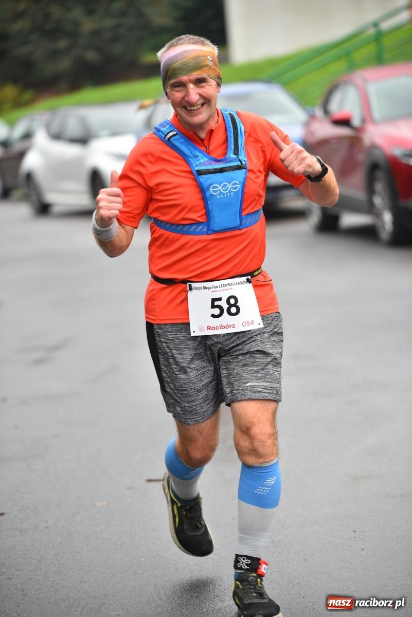 Zdjęcie w galerii na portalu naszraciborz.pl: Ruszyła 5. edycja Fun z EasyRun 24 Nonstop w Raciborzu wiadomości z regionu