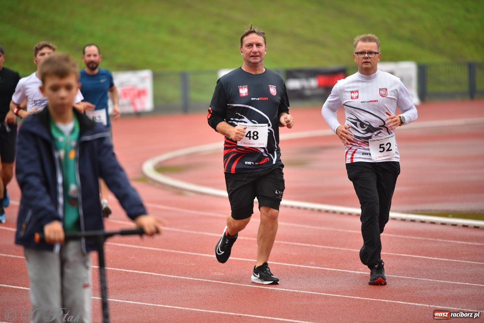 Zdjęcie w galerii na portalu naszraciborz.pl: Ruszyła 5. edycja Fun z EasyRun 24 Nonstop w Raciborzu wiadomości z regionu