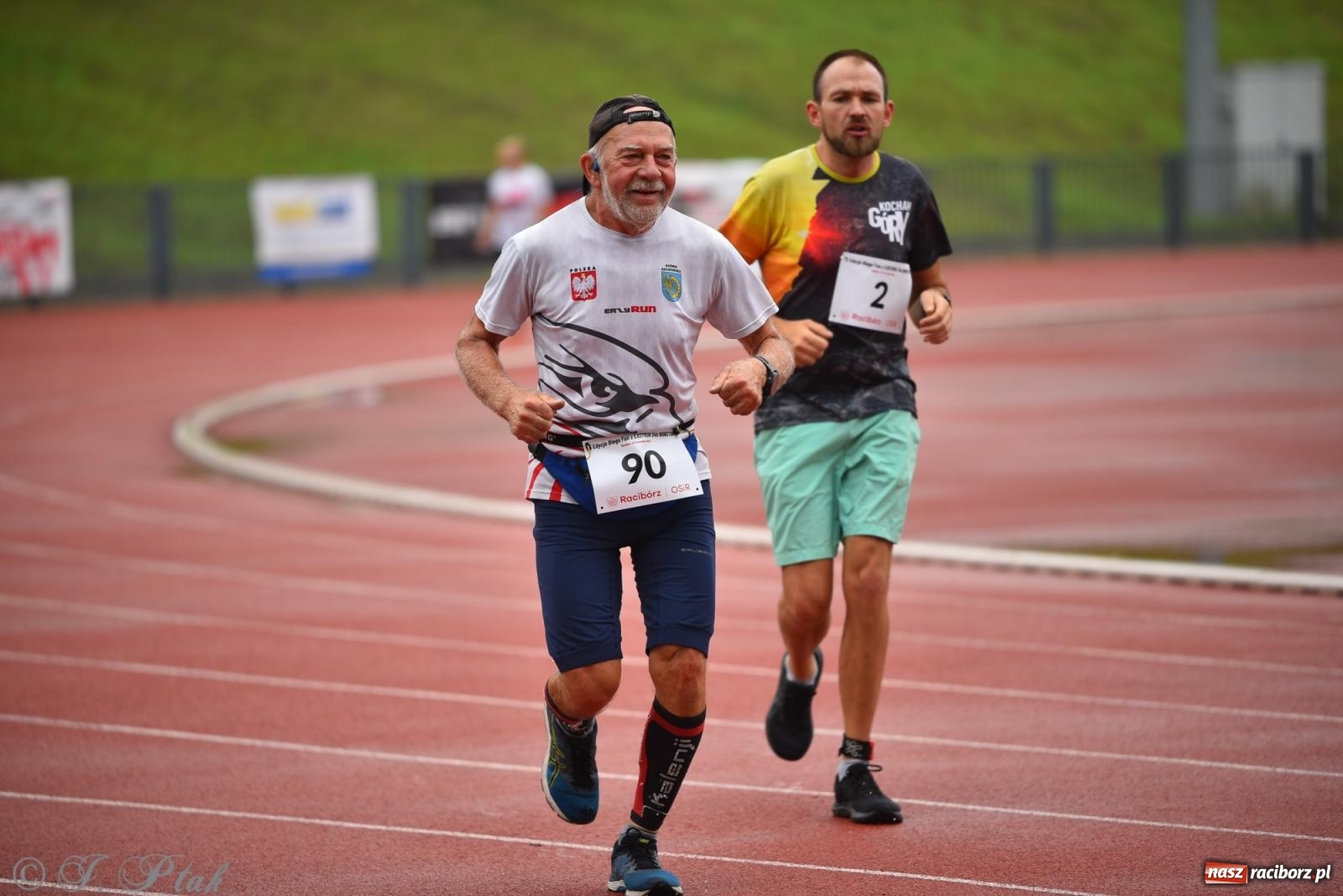 Zdjęcie w galerii na portalu naszraciborz.pl: Ruszyła 5. edycja Fun z EasyRun 24 Nonstop w Raciborzu wiadomości z regionu
