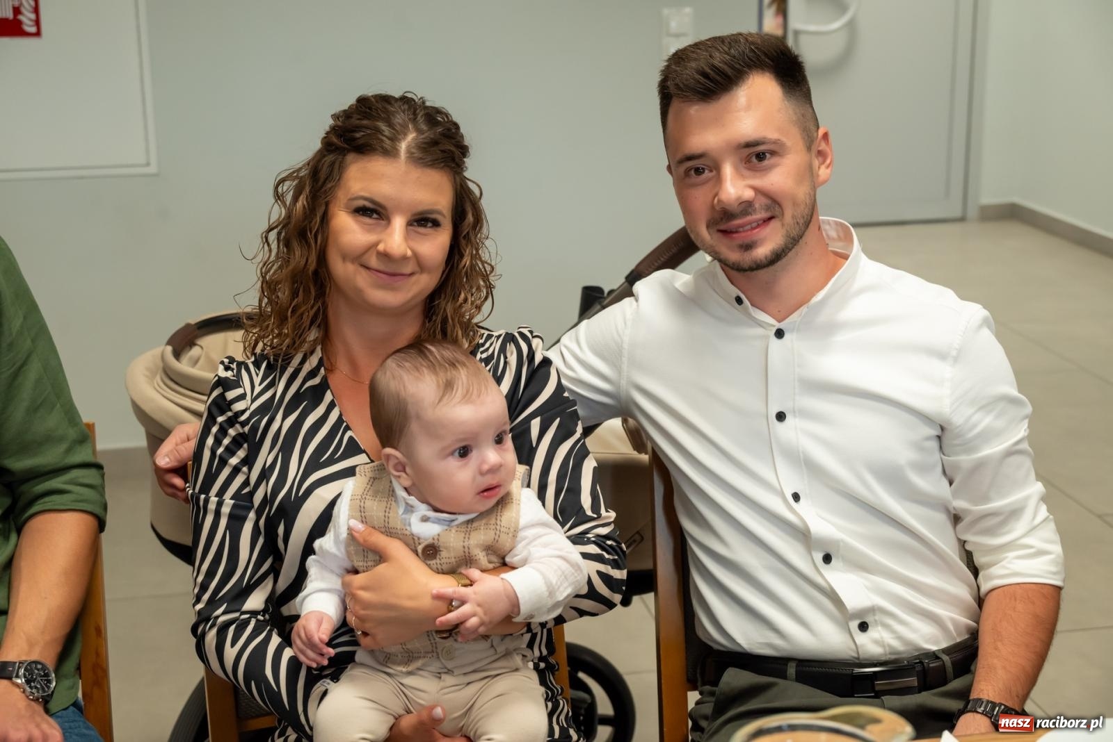 Zdjęcie w galerii na portalu naszraciborz.pl: W Tworkowie przywitano najmłodszych mieszkańców gminy Krzyżanowice wiadomości z regionu