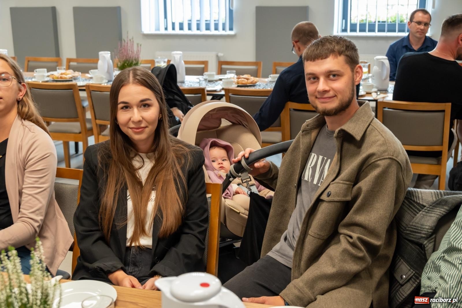 Zdjęcie w galerii na portalu naszraciborz.pl: W Tworkowie przywitano najmłodszych mieszkańców gminy Krzyżanowice wiadomości z regionu