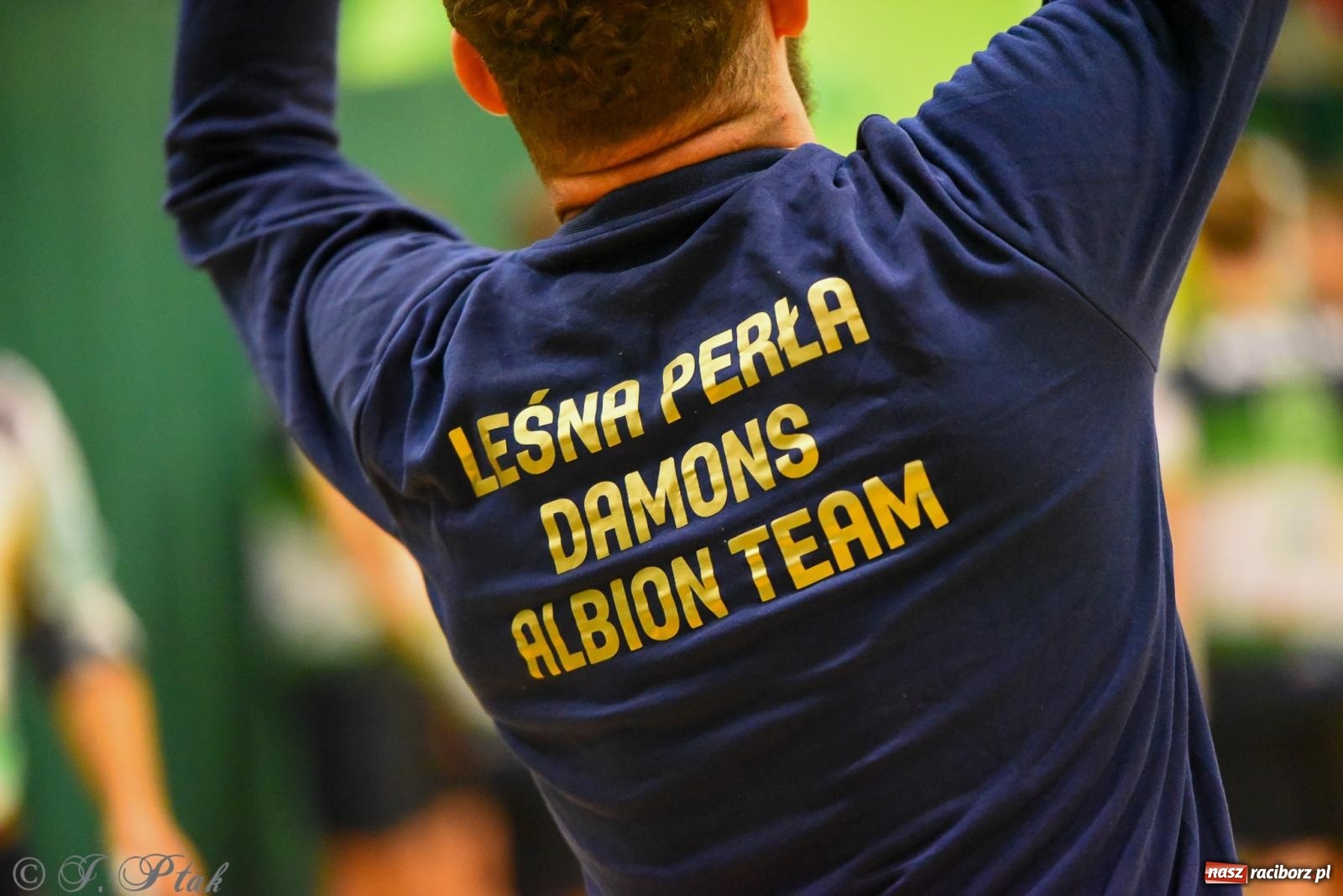 Zdjęcie w galerii na portalu naszraciborz.pl: Siatkarski Turniej Charytatywny w Raciborzu – sport i serca dla Sebastiana wiadomości z regionu