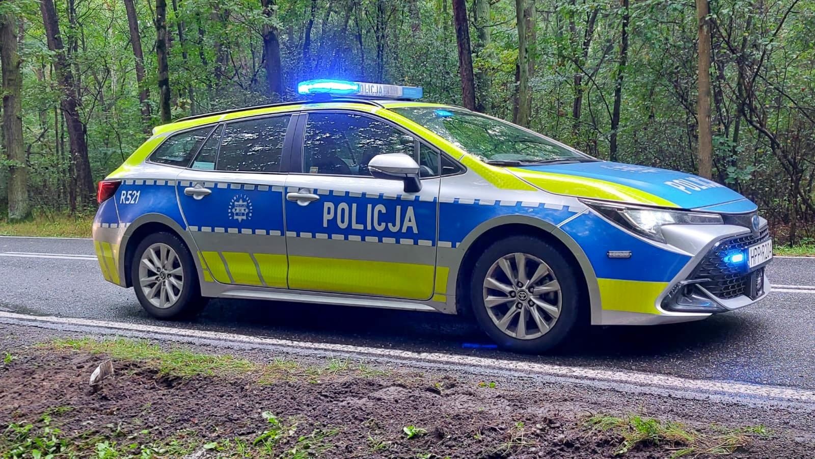 Zdjęcie w galerii na portalu naszraciborz.pl: Chevrolet dachował na trasie Rudy – Sośnicowice wiadomości z regionu