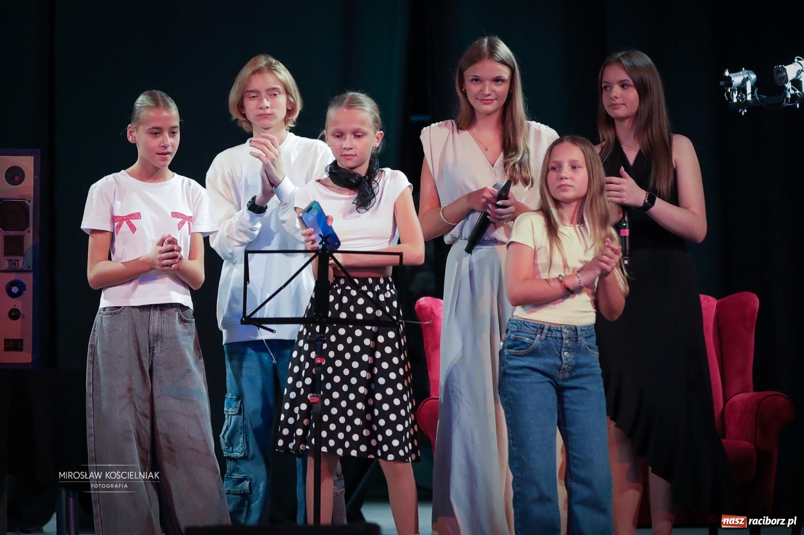 Zdjęcie w galerii na portalu naszraciborz.pl: Benefis Elżbiety i Andrzeja Biskupów w Raciborzu – muzyka, teatr i wspomnienia [FOTO] wiadomości z regionu