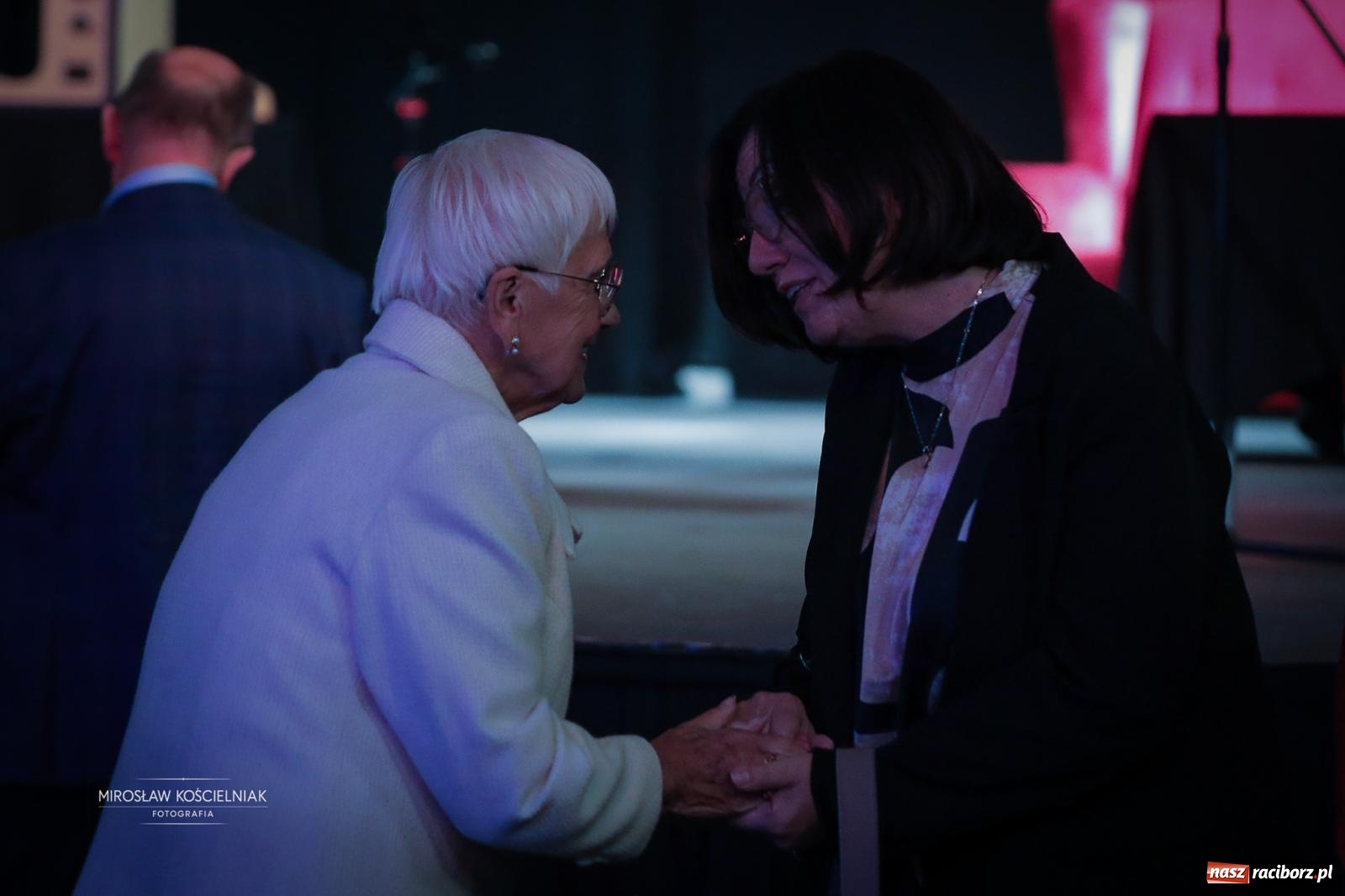 Zdjęcie w galerii na portalu naszraciborz.pl: Benefis Elżbiety i Andrzeja Biskupów w Raciborzu – muzyka, teatr i wspomnienia [FOTO] wiadomości z regionu