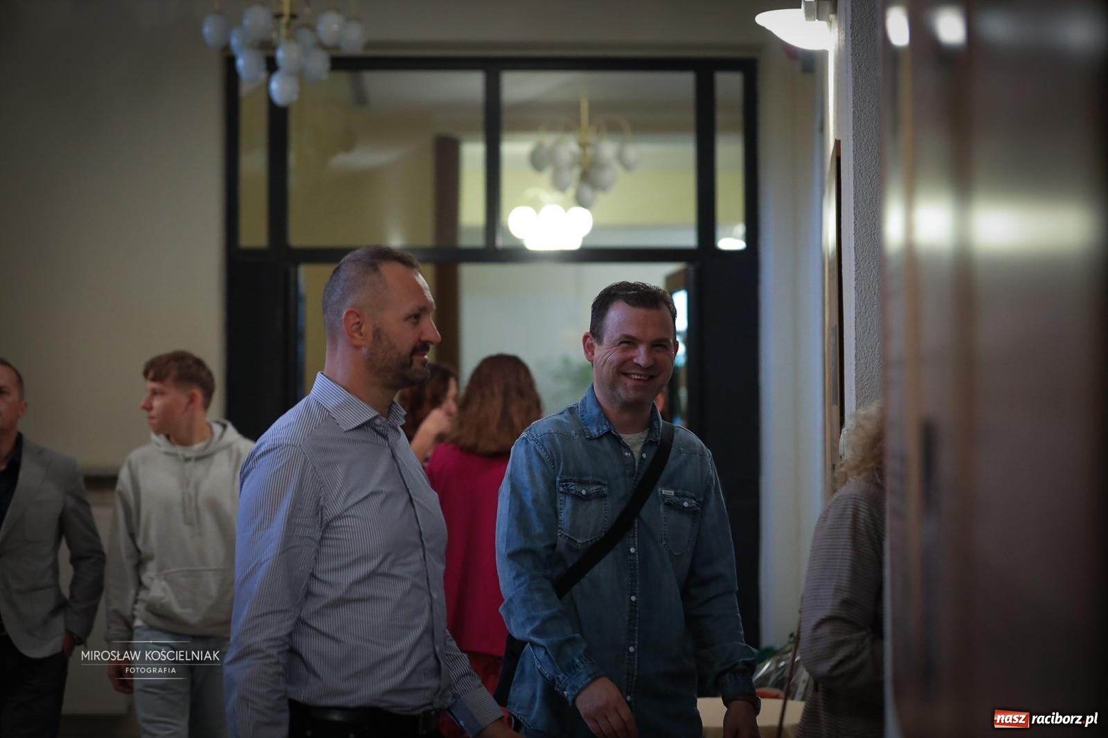 Zdjęcie w galerii na portalu naszraciborz.pl: Benefis Elżbiety i Andrzeja Biskupów w Raciborzu – muzyka, teatr i wspomnienia [FOTO] wiadomości z regionu