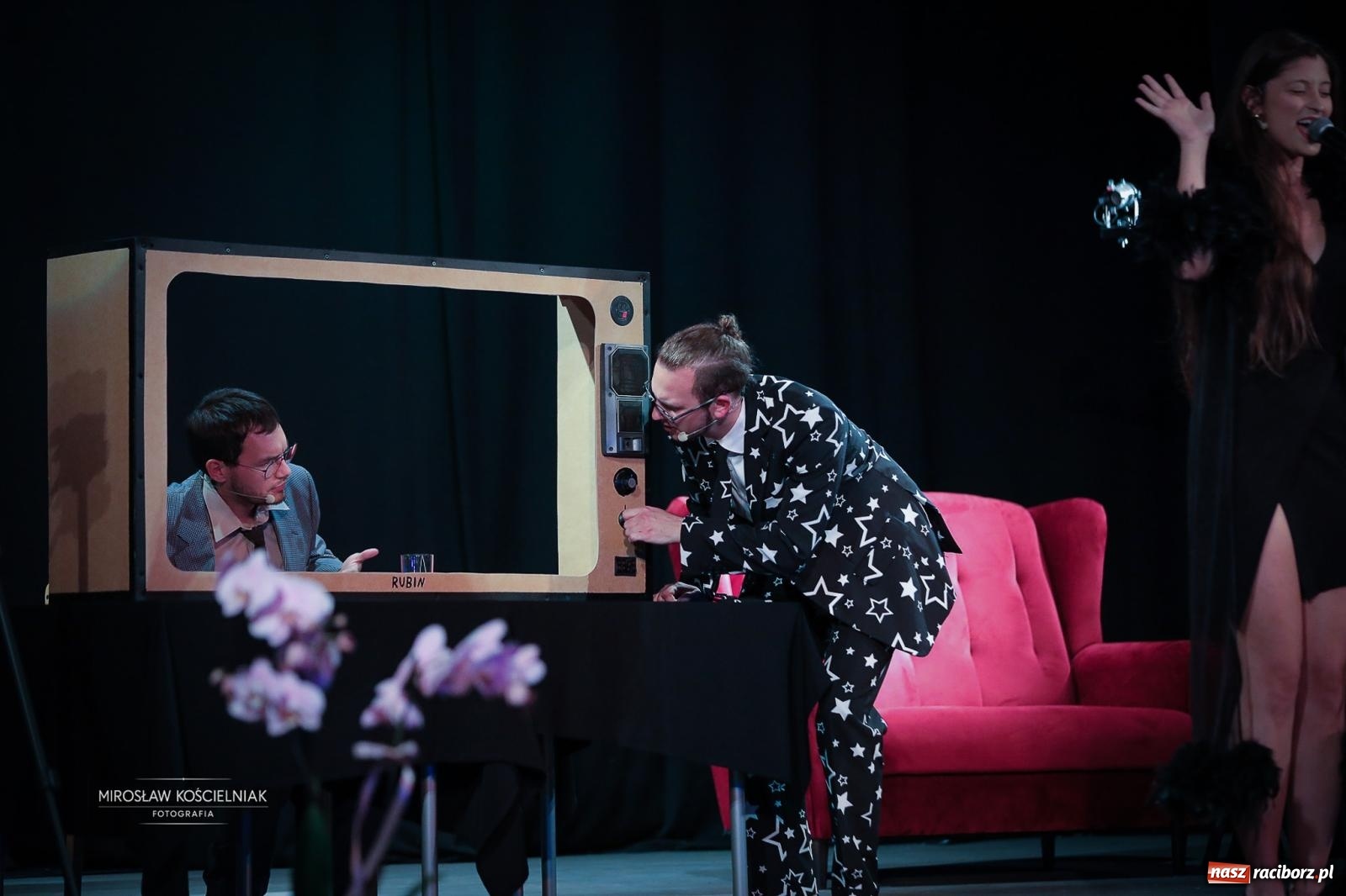 Zdjęcie w galerii na portalu naszraciborz.pl: Benefis Elżbiety i Andrzeja Biskupów w Raciborzu – muzyka, teatr i wspomnienia [FOTO] wiadomości z regionu