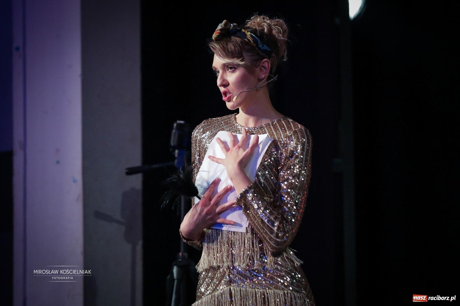 Zdjęcie w galerii na portalu naszraciborz.pl: Benefis Elżbiety i Andrzeja Biskupów w Raciborzu – muzyka, teatr i wspomnienia [FOTO] wiadomości z regionu