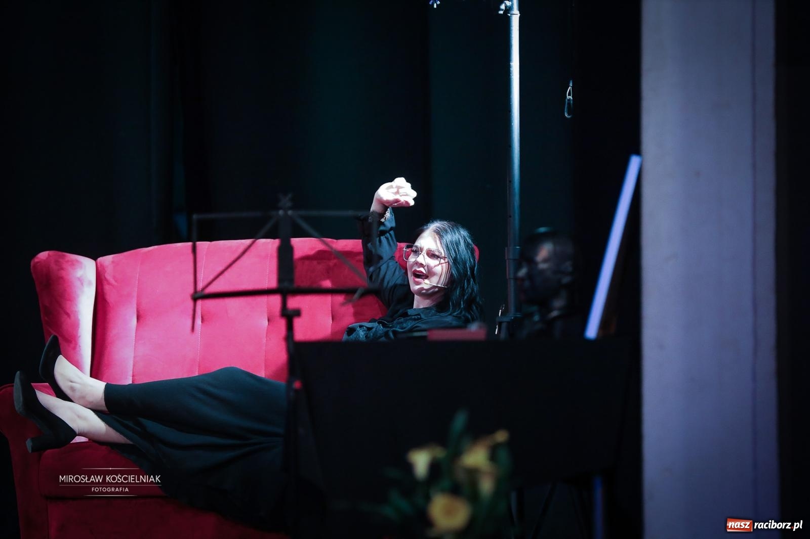 Zdjęcie w galerii na portalu naszraciborz.pl: Benefis Elżbiety i Andrzeja Biskupów w Raciborzu – muzyka, teatr i wspomnienia [FOTO] wiadomości z regionu