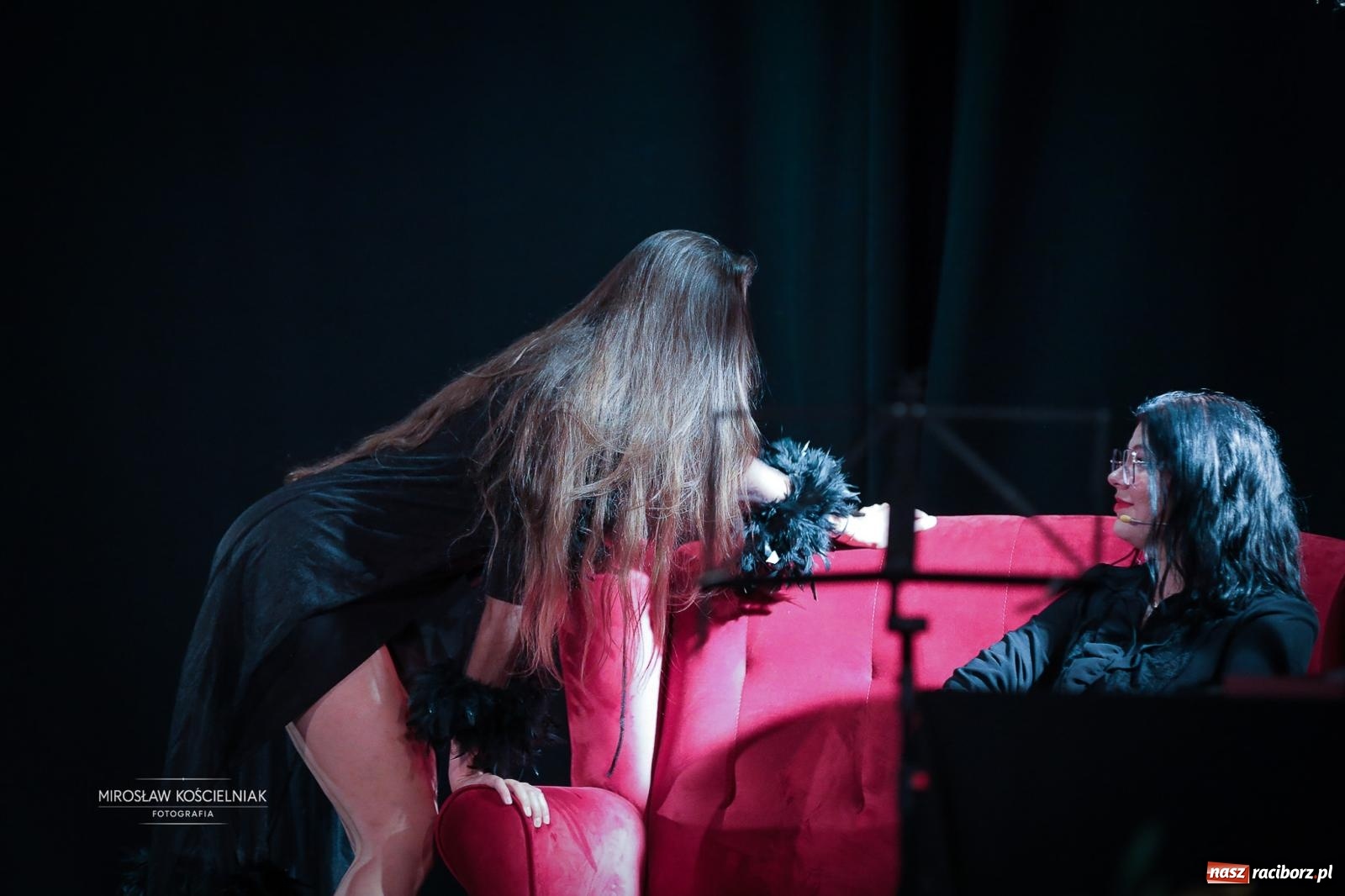 Zdjęcie w galerii na portalu naszraciborz.pl: Benefis Elżbiety i Andrzeja Biskupów w Raciborzu – muzyka, teatr i wspomnienia [FOTO] wiadomości z regionu