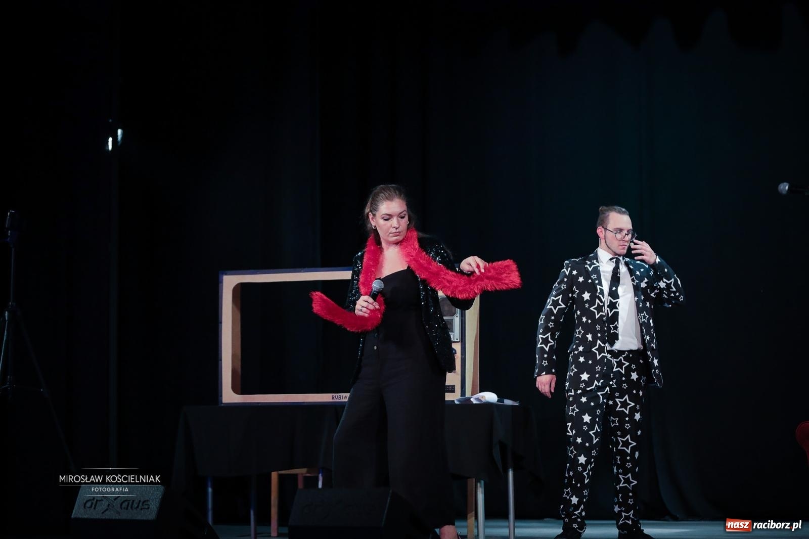 Zdjęcie w galerii na portalu naszraciborz.pl: Benefis Elżbiety i Andrzeja Biskupów w Raciborzu – muzyka, teatr i wspomnienia [FOTO] wiadomości z regionu