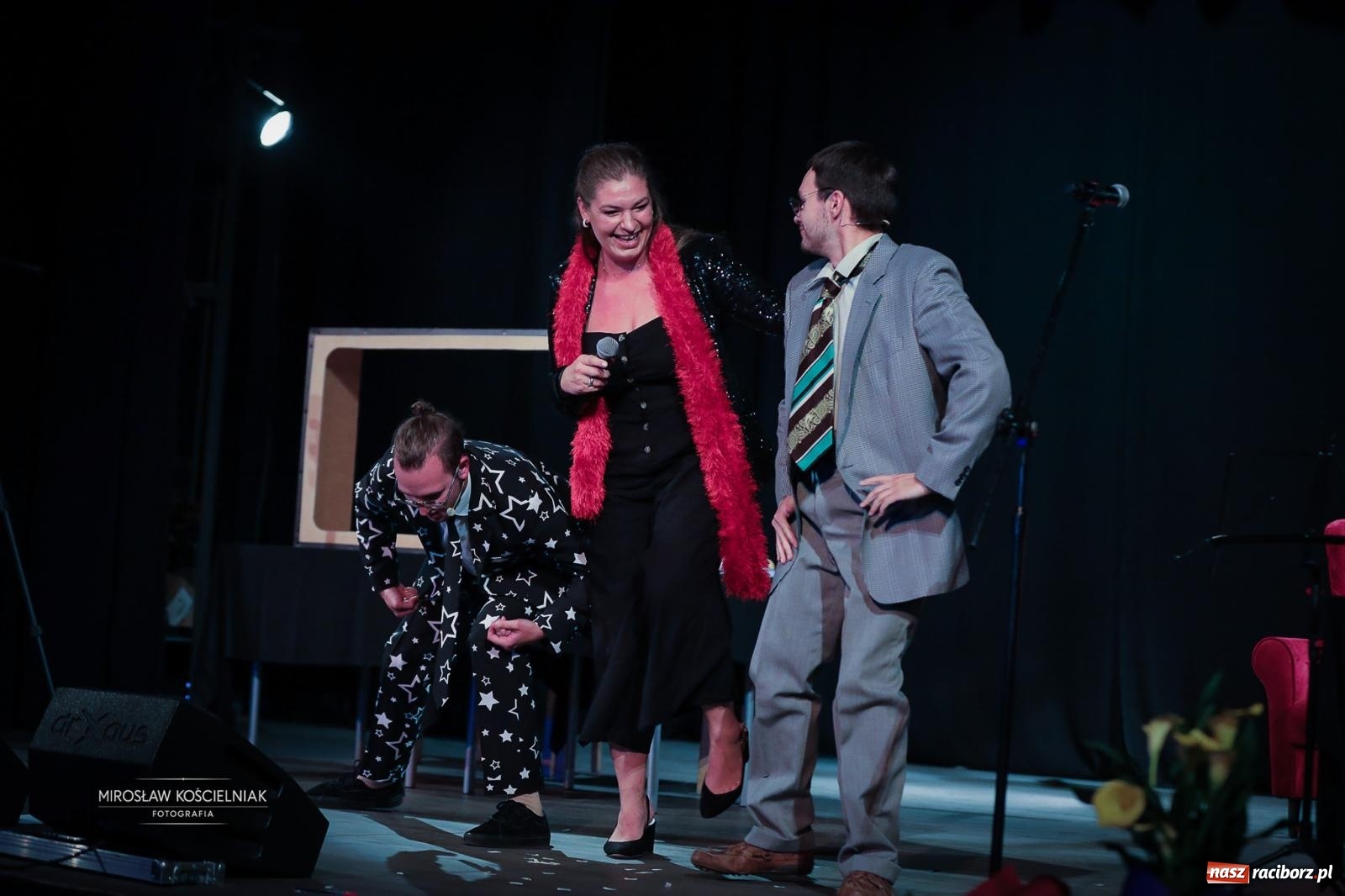 Zdjęcie w galerii na portalu naszraciborz.pl: Benefis Elżbiety i Andrzeja Biskupów w Raciborzu – muzyka, teatr i wspomnienia [FOTO] wiadomości z regionu