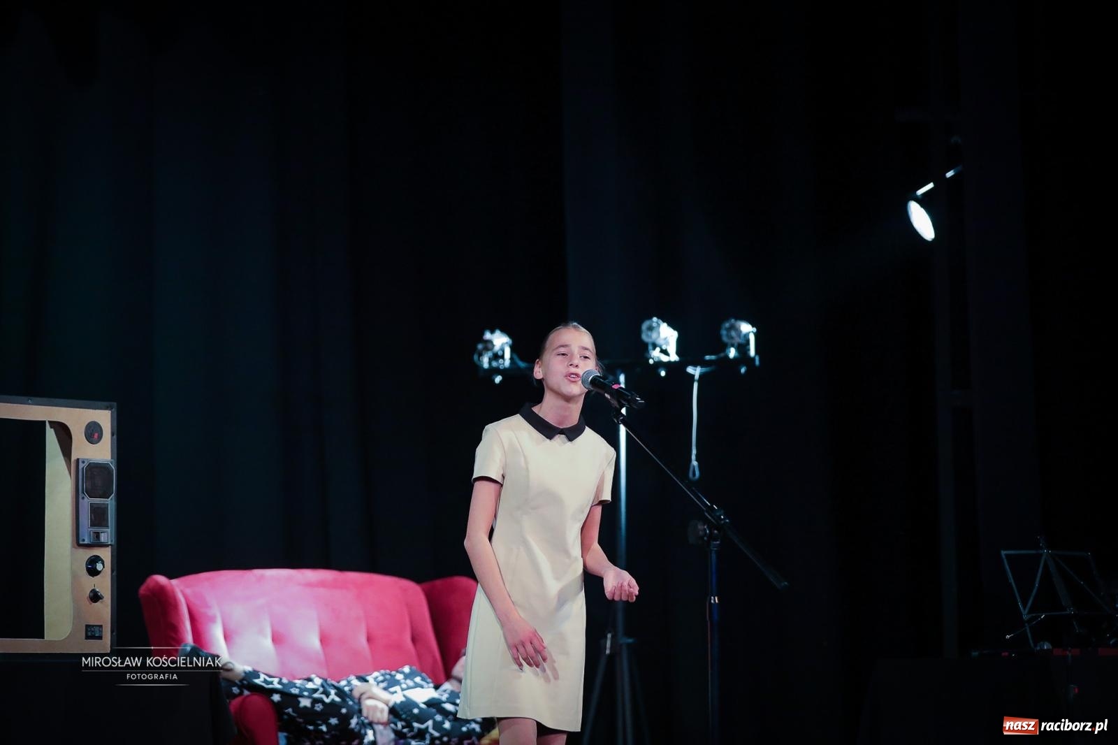 Zdjęcie w galerii na portalu naszraciborz.pl: Benefis Elżbiety i Andrzeja Biskupów w Raciborzu – muzyka, teatr i wspomnienia [FOTO] wiadomości z regionu