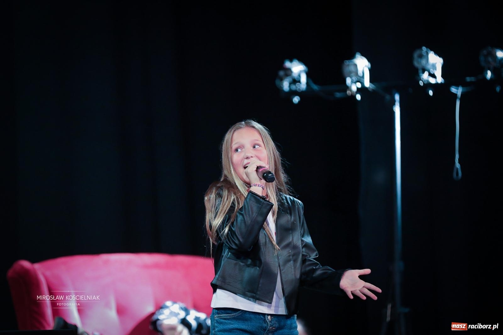 Zdjęcie w galerii na portalu naszraciborz.pl: Benefis Elżbiety i Andrzeja Biskupów w Raciborzu – muzyka, teatr i wspomnienia [FOTO] wiadomości z regionu