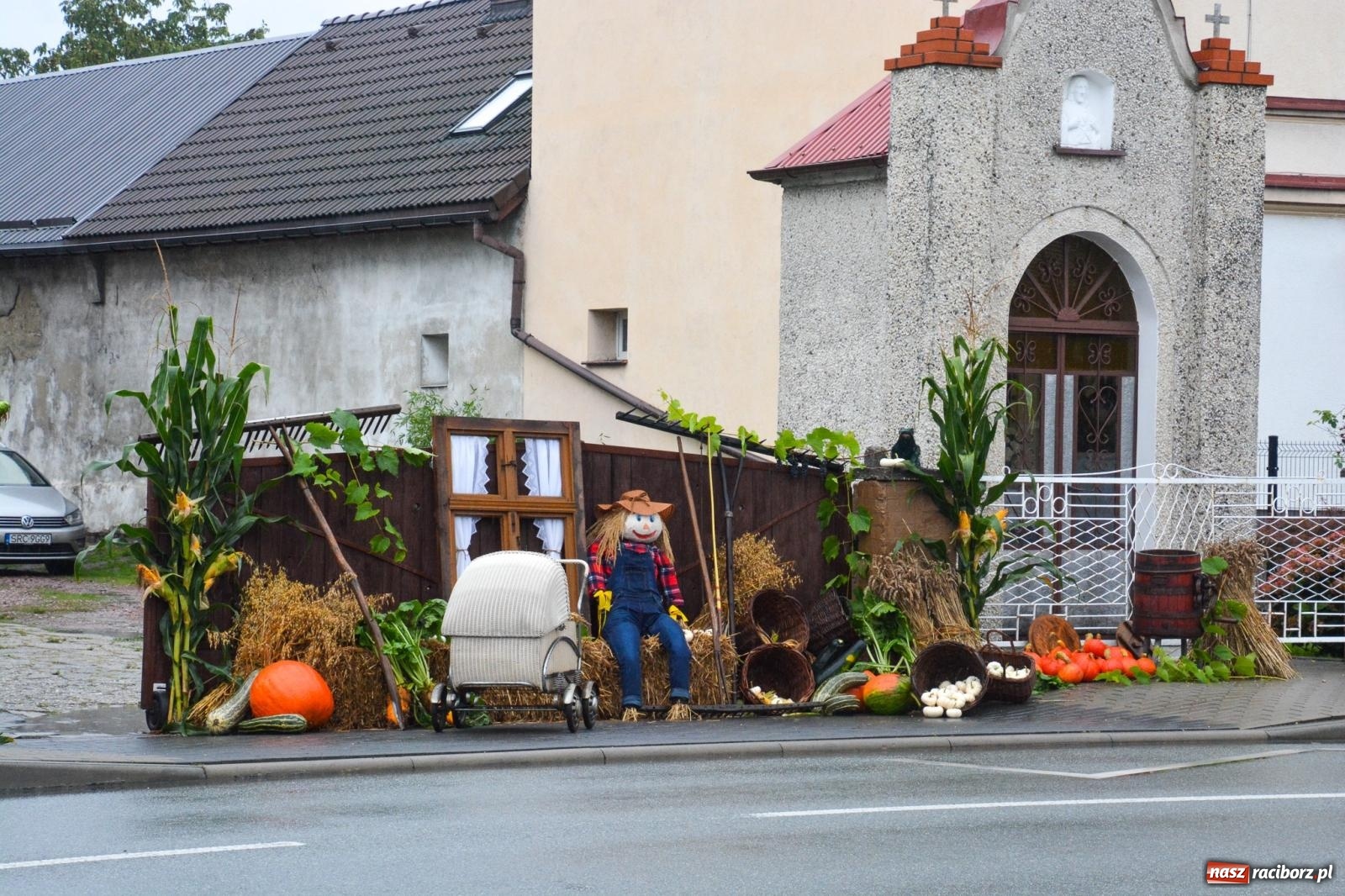 Zdjęcie w galerii na portalu naszraciborz.pl: Dożynki 2025. Tworków nie przestraszył się deszczu [FOTO i WIDEO] wiadomości z regionu