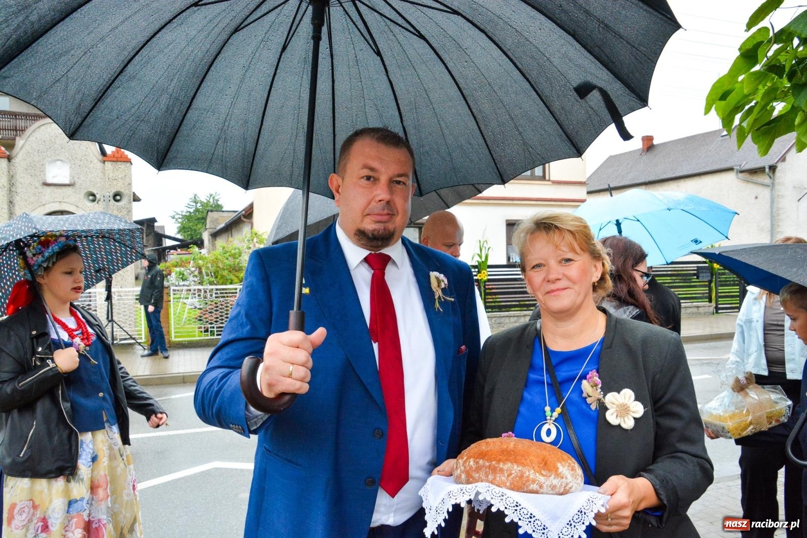 Zdjęcie w galerii na portalu naszraciborz.pl: Dożynki 2025. Tworków nie przestraszył się deszczu [FOTO i WIDEO] wiadomości z regionu