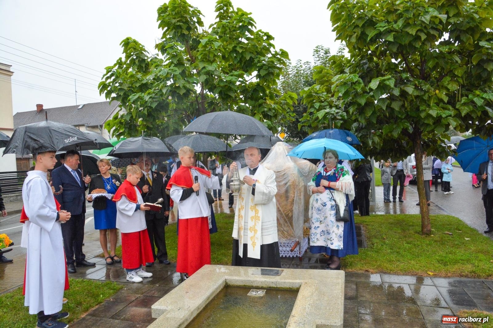 Zdjęcie w galerii na portalu naszraciborz.pl: Dożynki 2025. Tworków nie przestraszył się deszczu [FOTO i WIDEO] wiadomości z regionu