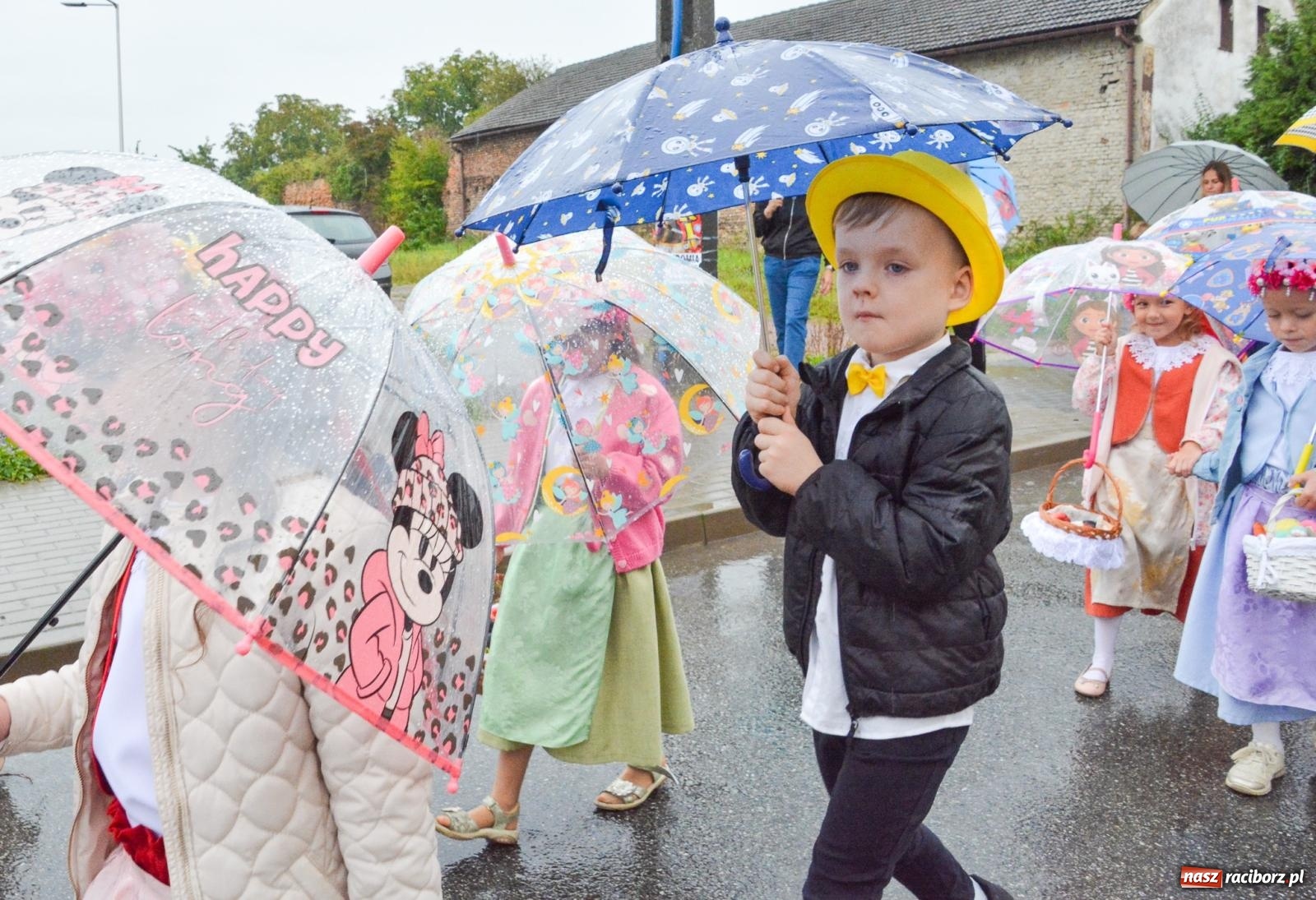 Zdjęcie w galerii na portalu naszraciborz.pl: Dożynki 2025. Tworków nie przestraszył się deszczu [FOTO i WIDEO] wiadomości z regionu