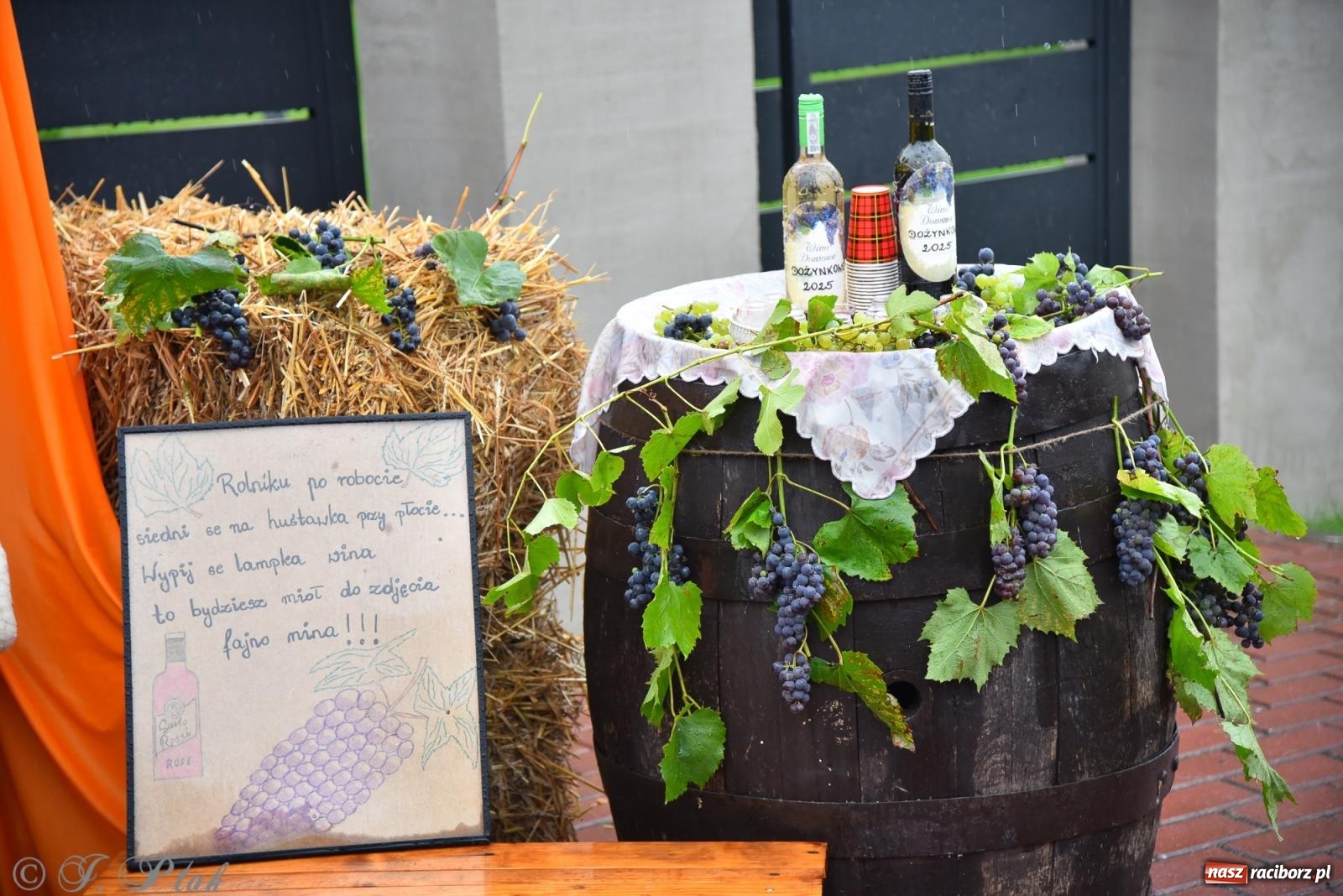 Zdjęcie w galerii na portalu naszraciborz.pl: Dożynki 2025. Tworków nie przestraszył się deszczu [FOTO i WIDEO] wiadomości z regionu