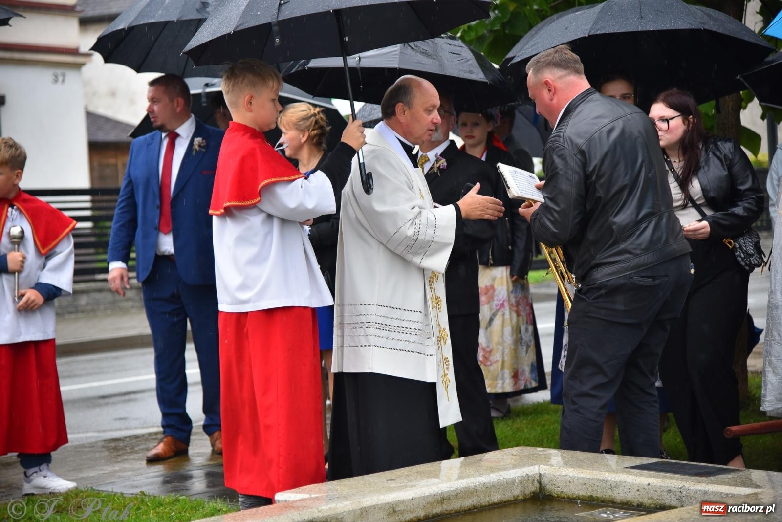 Zdjęcie w galerii na portalu naszraciborz.pl: Dożynki 2025. Tworków nie przestraszył się deszczu [FOTO i WIDEO] wiadomości z regionu