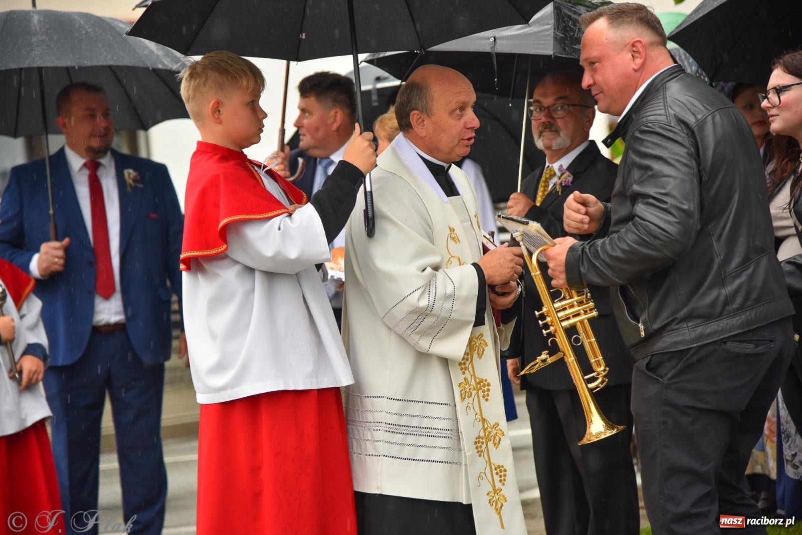 Zdjęcie w galerii na portalu naszraciborz.pl: Dożynki 2025. Tworków nie przestraszył się deszczu [FOTO i WIDEO] wiadomości z regionu