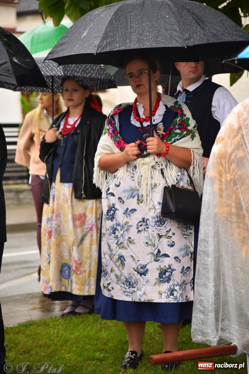 Zdjęcie w galerii na portalu naszraciborz.pl: Dożynki 2025. Tworków nie przestraszył się deszczu [FOTO i WIDEO] wiadomości z regionu