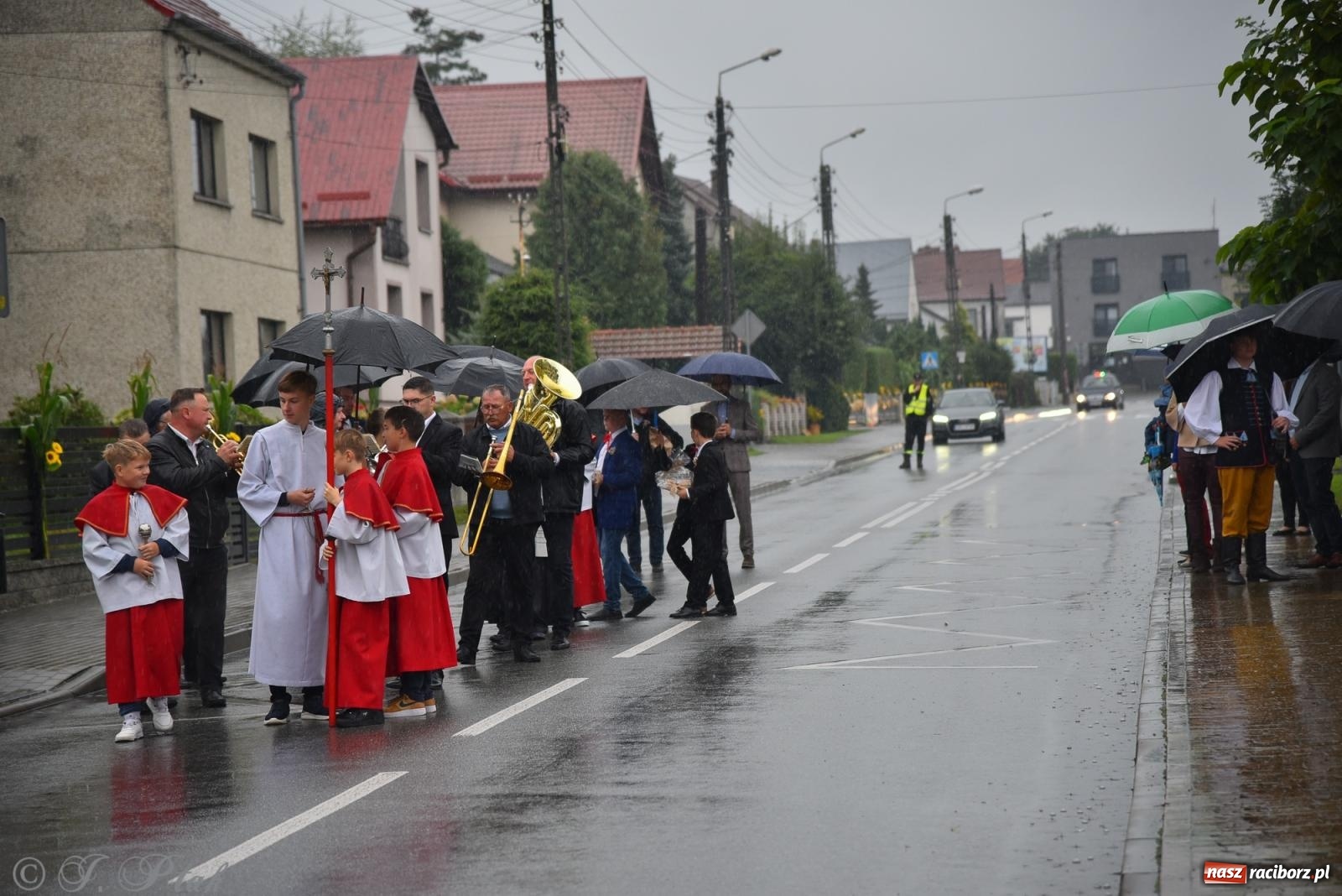Zdjęcie w galerii na portalu naszraciborz.pl: Dożynki 2025. Tworków nie przestraszył się deszczu [FOTO i WIDEO] wiadomości z regionu
