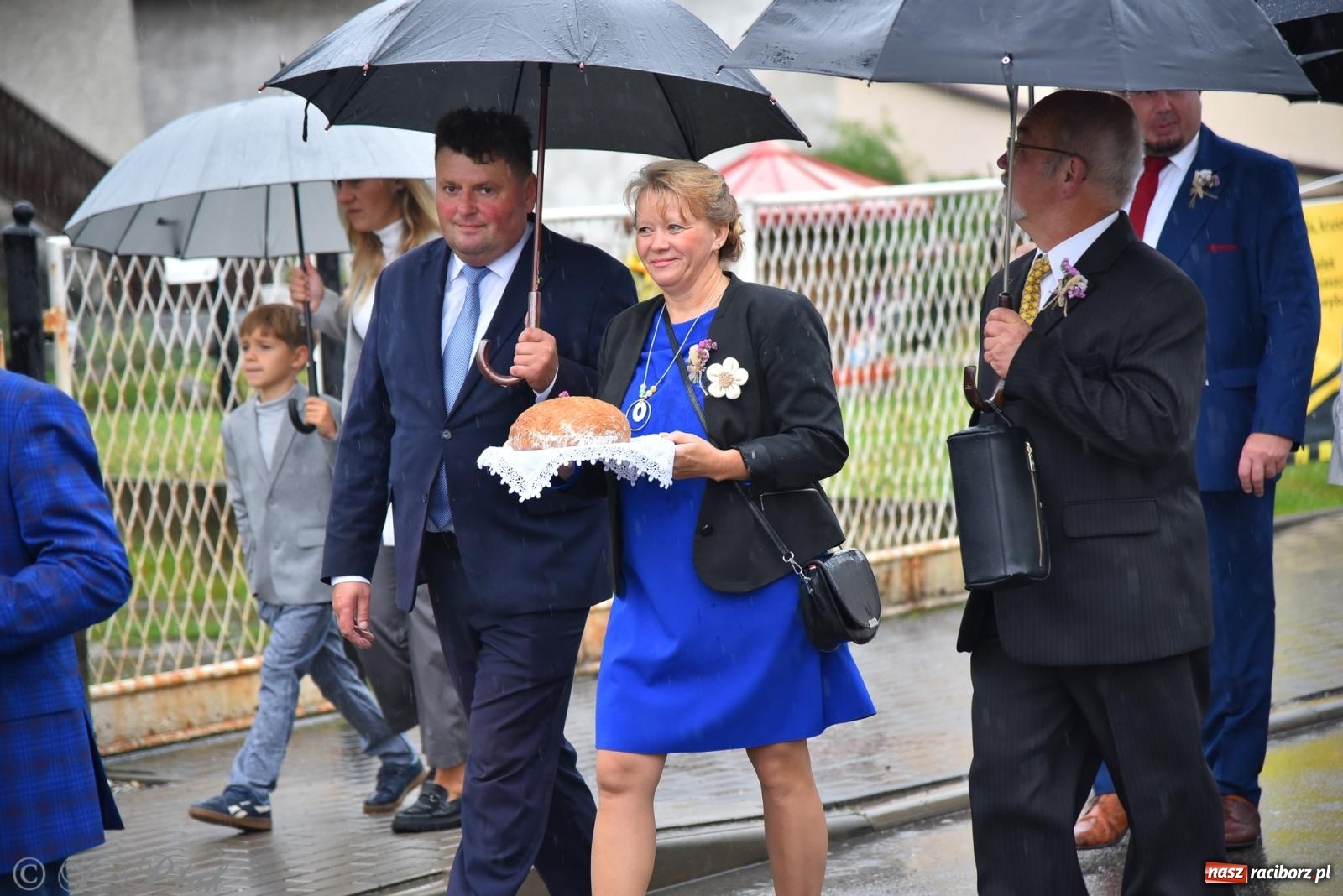 Zdjęcie w galerii na portalu naszraciborz.pl: Dożynki 2025. Tworków nie przestraszył się deszczu [FOTO i WIDEO] wiadomości z regionu