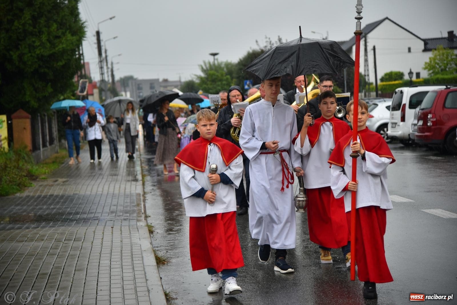 Zdjęcie w galerii na portalu naszraciborz.pl: Dożynki 2025. Tworków nie przestraszył się deszczu [FOTO i WIDEO] wiadomości z regionu