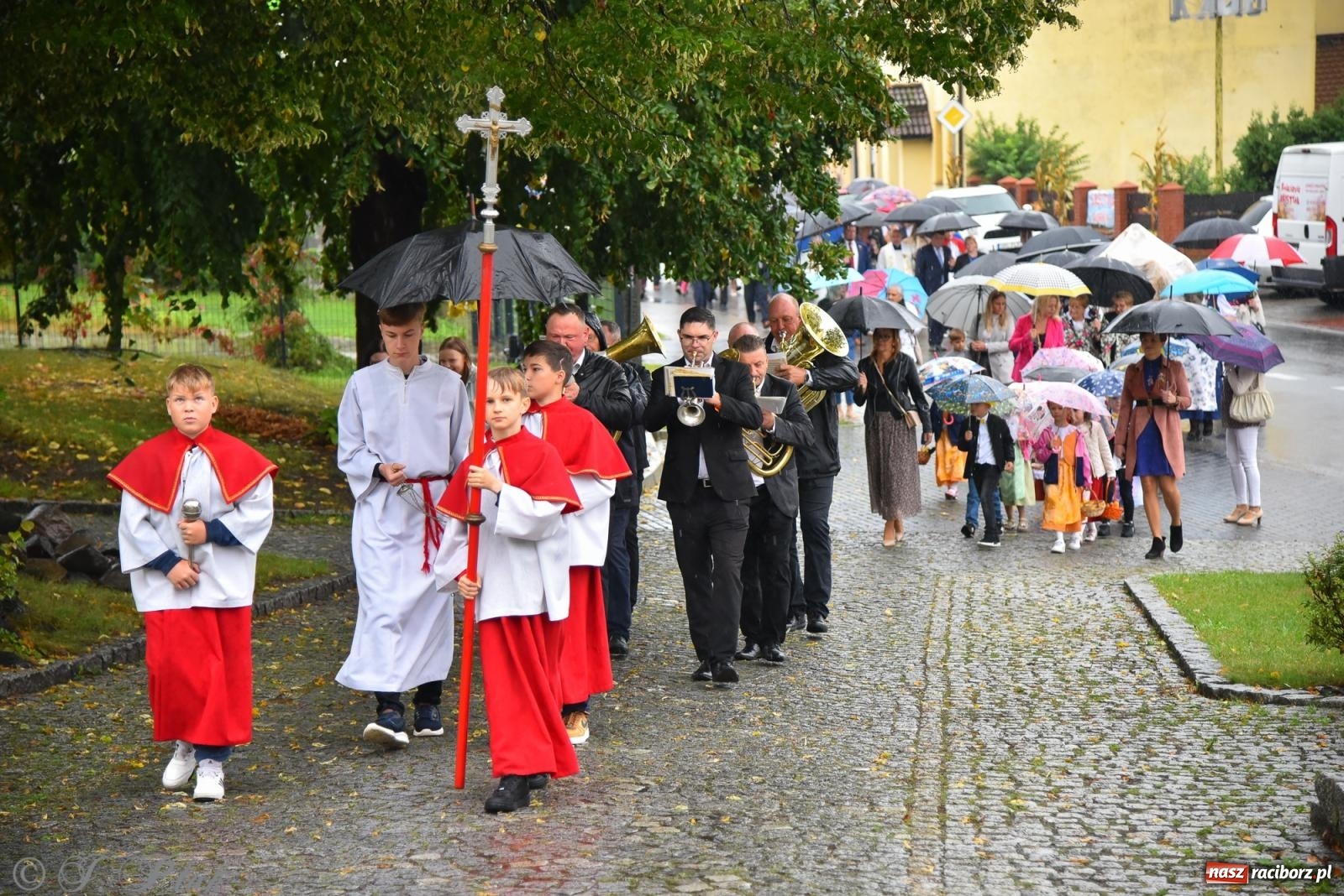 Zdjęcie w galerii na portalu naszraciborz.pl: Dożynki 2025. Tworków nie przestraszył się deszczu [FOTO i WIDEO] wiadomości z regionu