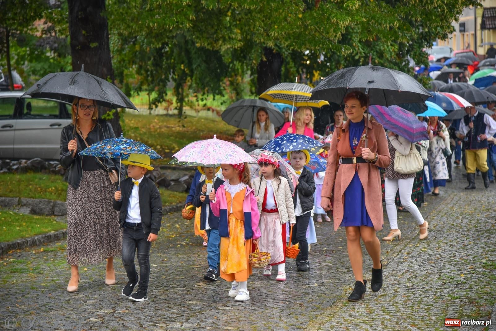 Zdjęcie w galerii na portalu naszraciborz.pl: Dożynki 2025. Tworków nie przestraszył się deszczu [FOTO i WIDEO] wiadomości z regionu