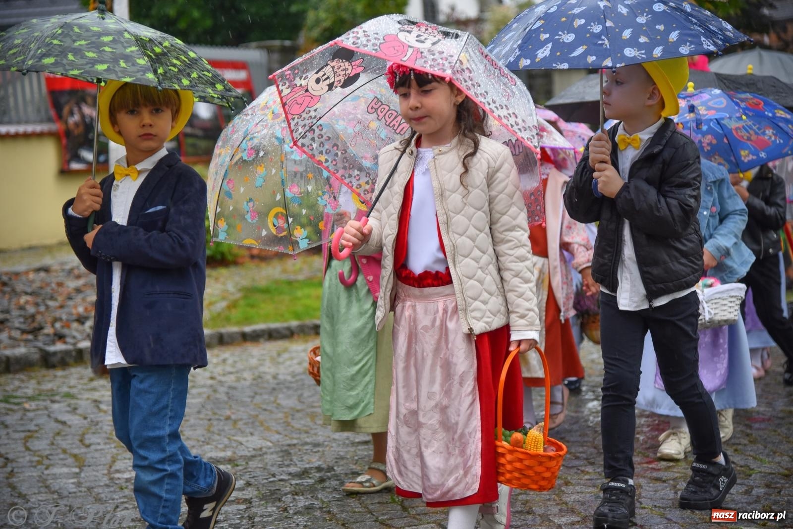 Zdjęcie w galerii na portalu naszraciborz.pl: Dożynki 2025. Tworków nie przestraszył się deszczu [FOTO i WIDEO] wiadomości z regionu