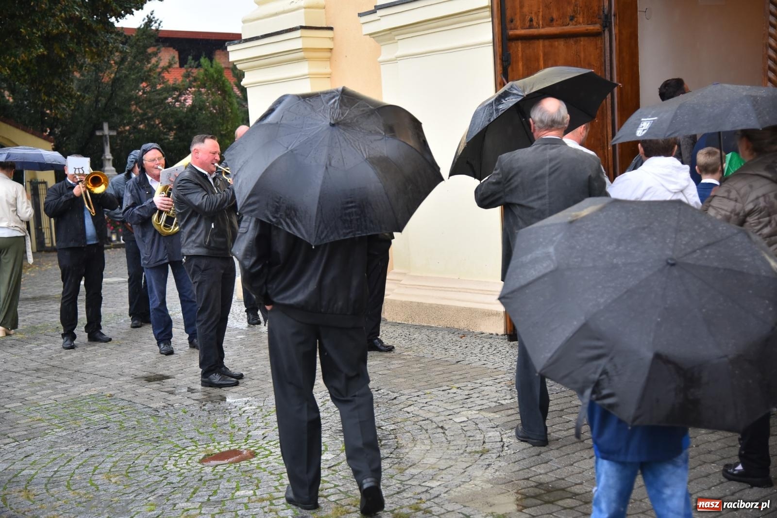 Zdjęcie w galerii na portalu naszraciborz.pl: Dożynki 2025. Tworków nie przestraszył się deszczu [FOTO i WIDEO] wiadomości z regionu