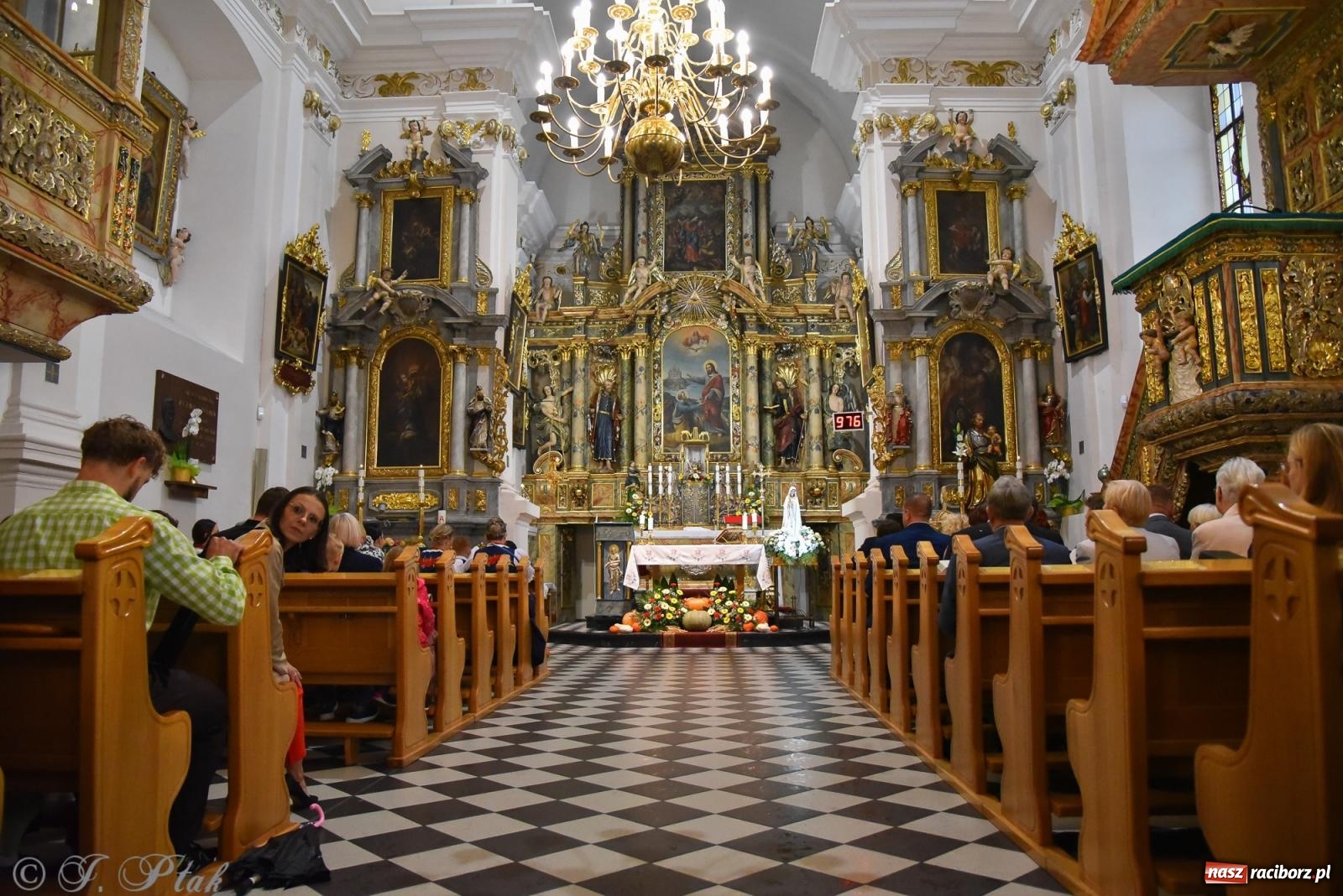 Zdjęcie w galerii na portalu naszraciborz.pl: Dożynki 2025. Tworków nie przestraszył się deszczu [FOTO i WIDEO] wiadomości z regionu