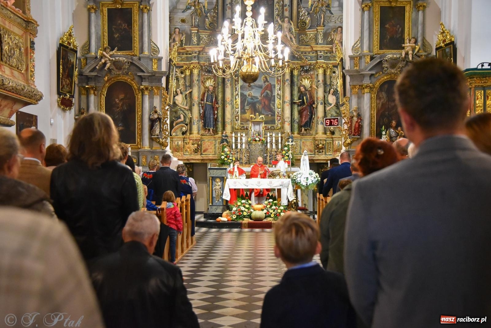 Zdjęcie w galerii na portalu naszraciborz.pl: Dożynki 2025. Tworków nie przestraszył się deszczu [FOTO i WIDEO] wiadomości z regionu