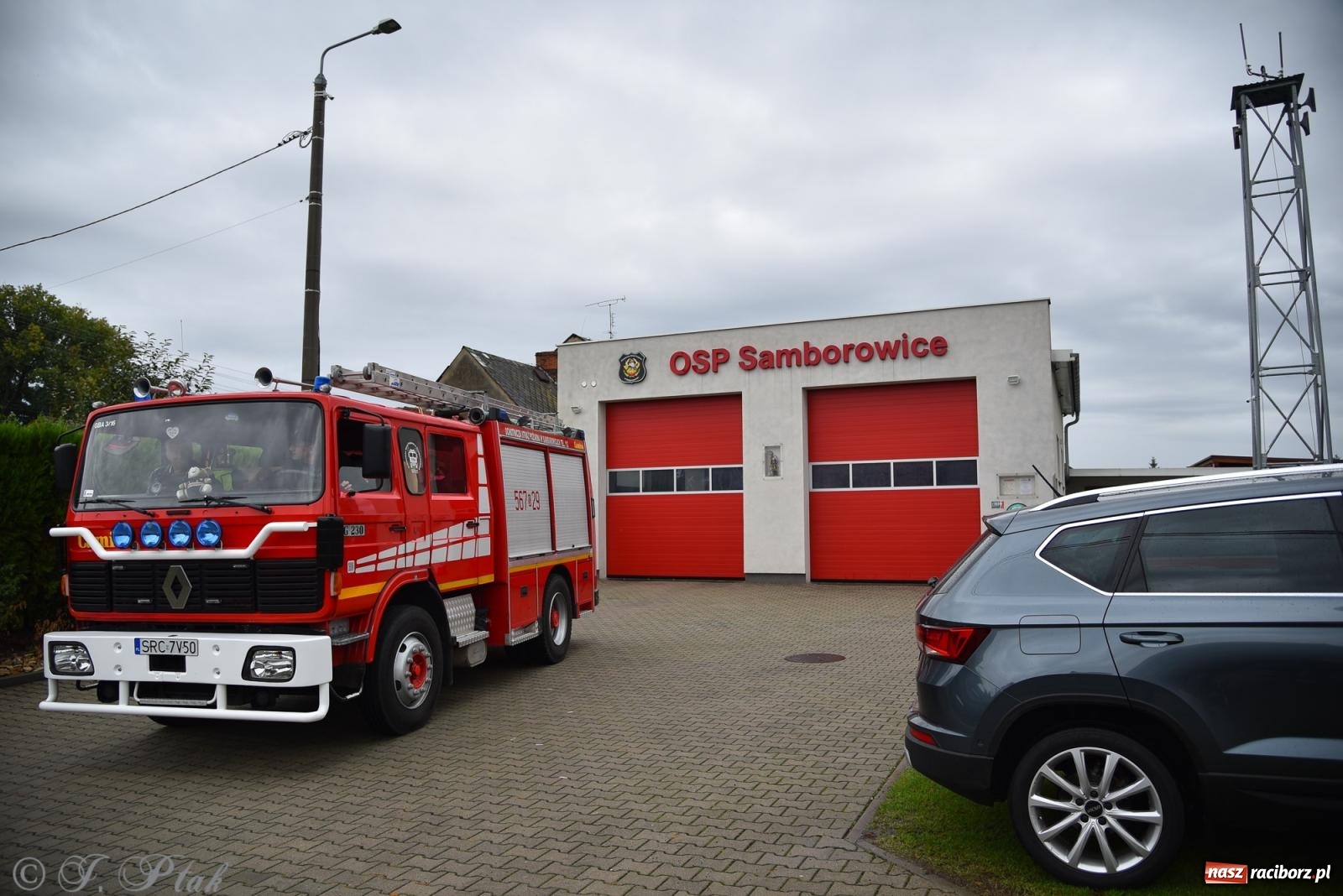 Zdjęcie w galerii na portalu naszraciborz.pl: Samborowice na bursztynowym szlaku. Dożynki 2025 pełne humoru i tradycji [FOTO i WIDEO] wiadomości z regionu
