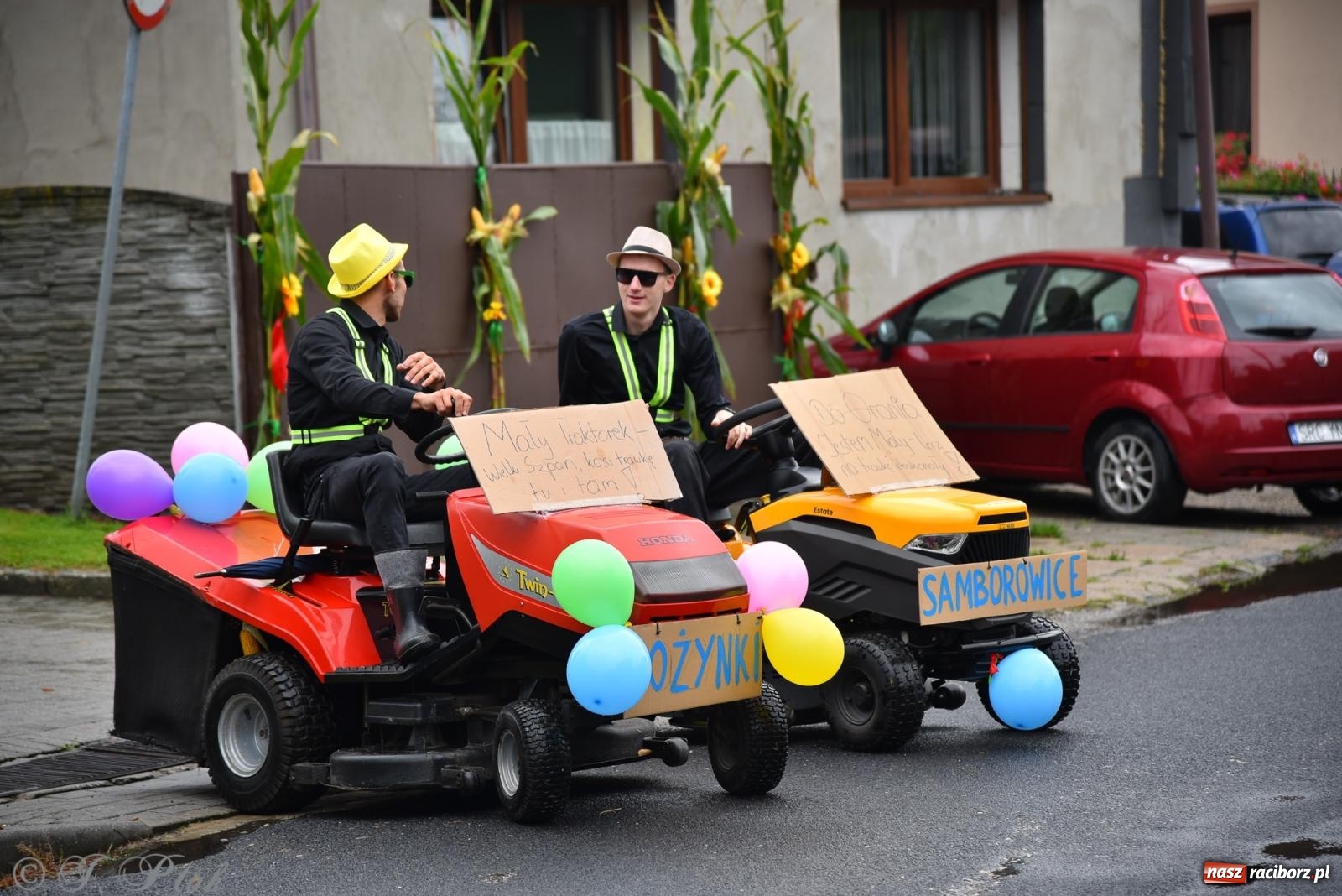 Zdjęcie w galerii na portalu naszraciborz.pl: Samborowice na bursztynowym szlaku. Dożynki 2025 pełne humoru i tradycji [FOTO i WIDEO] wiadomości z regionu