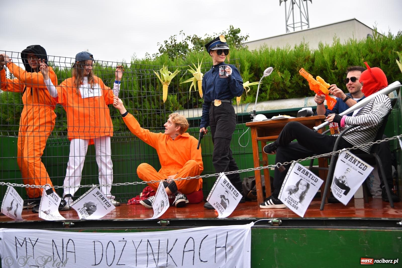 Zdjęcie w galerii na portalu naszraciborz.pl: Samborowice na bursztynowym szlaku. Dożynki 2025 pełne humoru i tradycji [FOTO i WIDEO] wiadomości z regionu