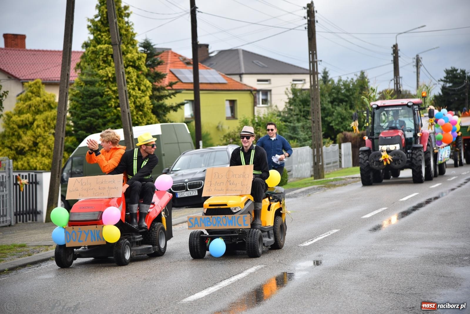 Zdjęcie w galerii na portalu naszraciborz.pl: Samborowice na bursztynowym szlaku. Dożynki 2025 pełne humoru i tradycji [FOTO i WIDEO] wiadomości z regionu
