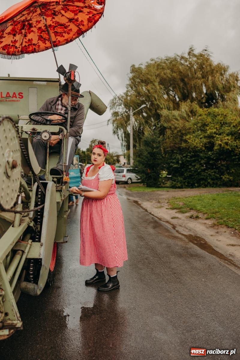 Zdjęcie w galerii na portalu naszraciborz.pl: Gamów zachwyca starą motoryzacją podczas dożynek [FOTO i WIDEO] wiadomości z regionu