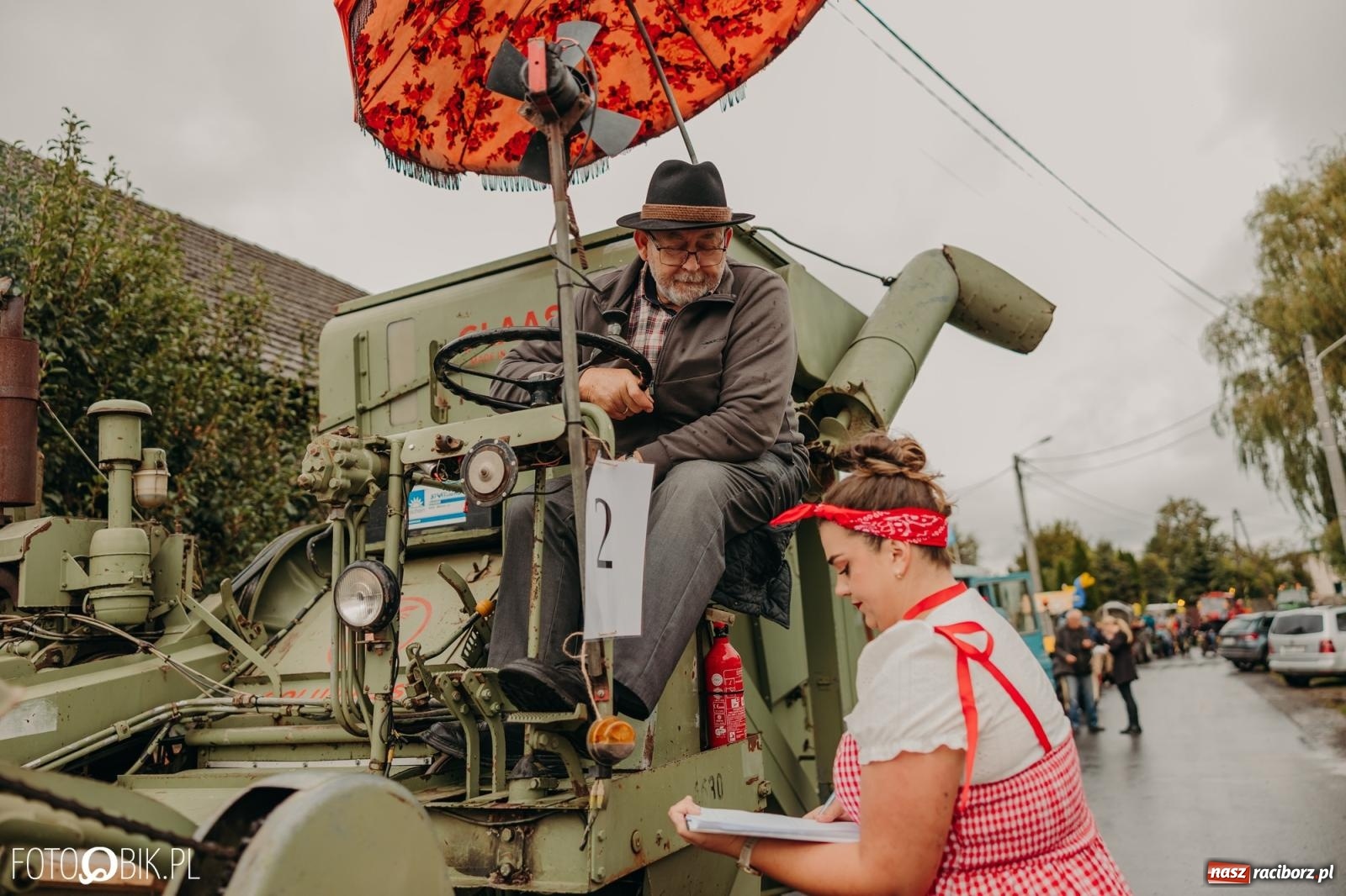 Zdjęcie w galerii na portalu naszraciborz.pl: Gamów zachwyca starą motoryzacją podczas dożynek [FOTO i WIDEO] wiadomości z regionu