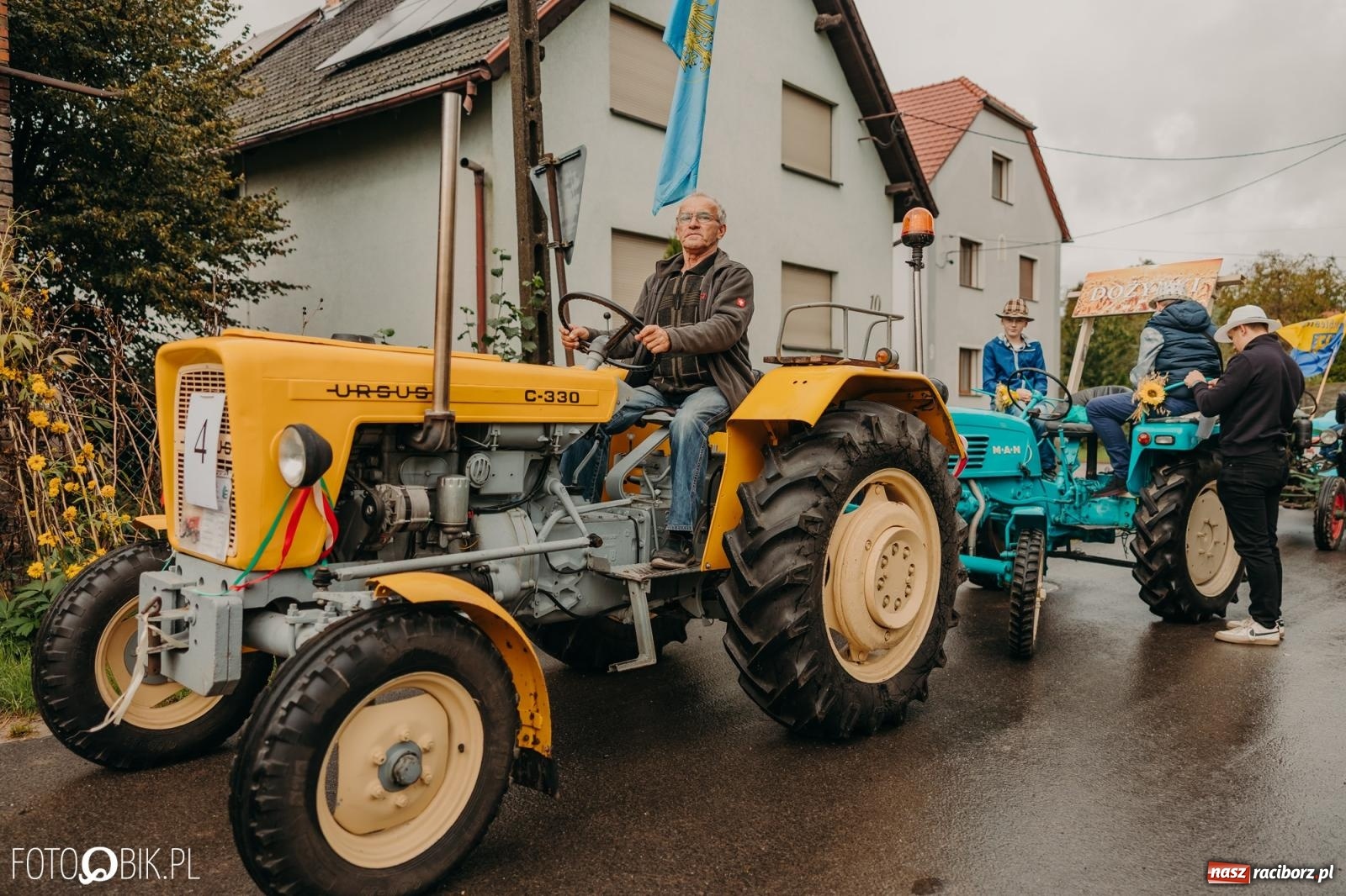 Zdjęcie w galerii na portalu naszraciborz.pl: Gamów zachwyca starą motoryzacją podczas dożynek [FOTO i WIDEO] wiadomości z regionu