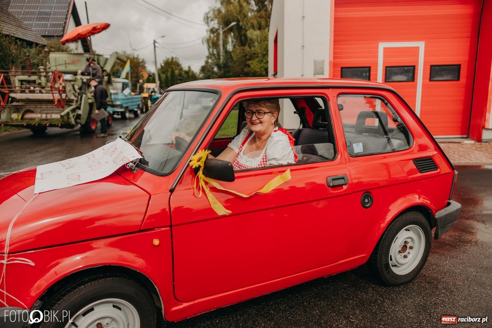 Zdjęcie w galerii na portalu naszraciborz.pl: Gamów zachwyca starą motoryzacją podczas dożynek [FOTO i WIDEO] wiadomości z regionu